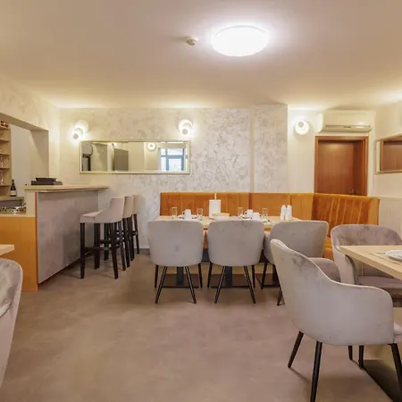 Lumar Bed & Breakfast Klek